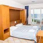 Otel Elea Mare 2*