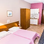 Elea Mare Otel
