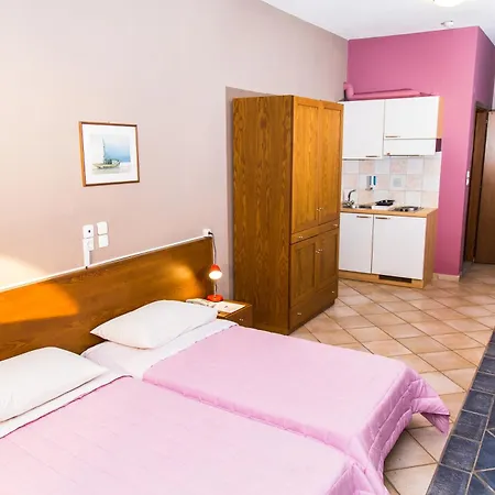 Hotel Elea Mare By Ghh 2*