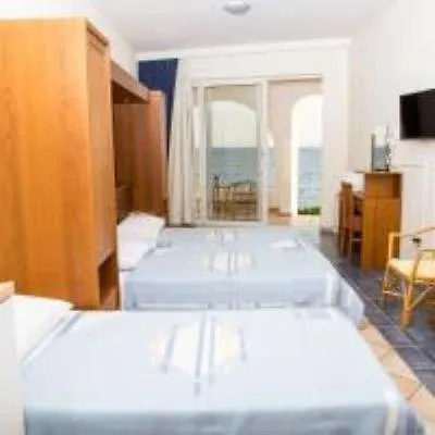 Elea Mare Hotel 2*