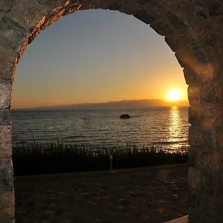 Elea Mare מלון 2*