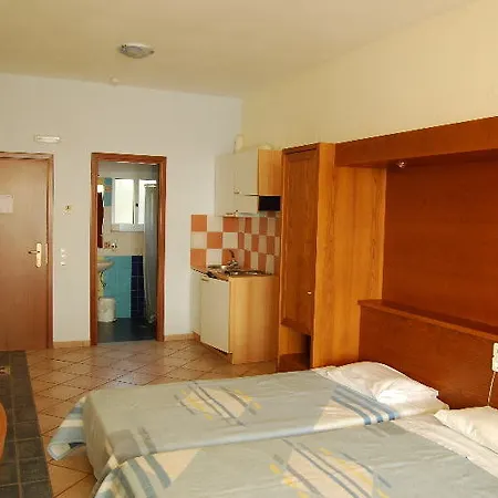 Elea Mare By Ghh 2* Elia (Monemvasia, Laconia)